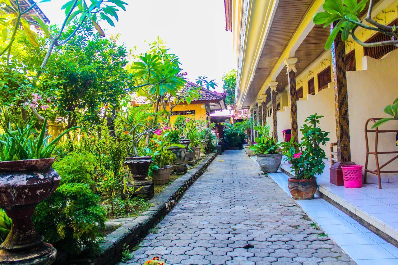Bali Manik Beach Inn Kuta Lombok Exterior foto