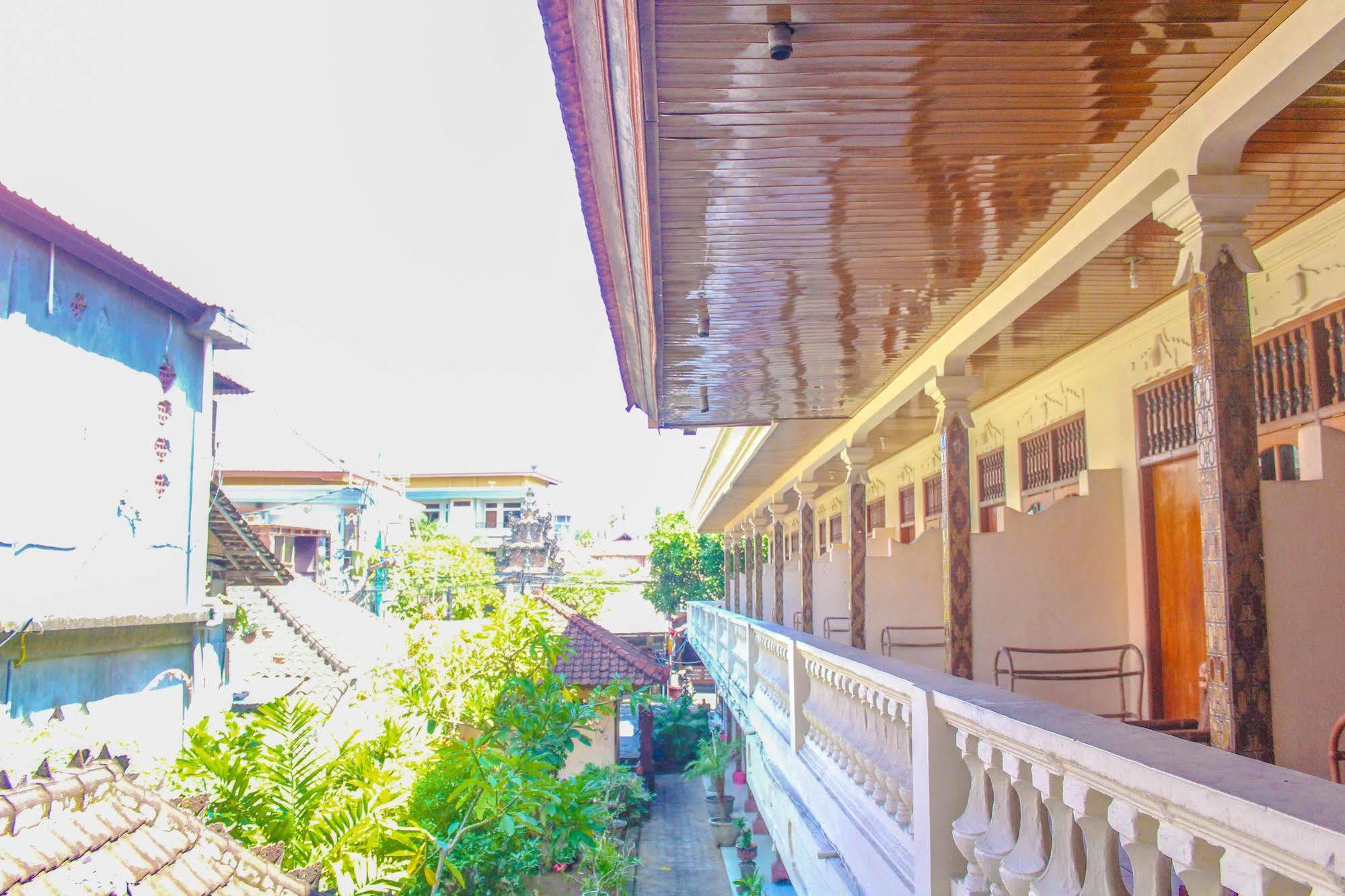 Bali Manik Beach Inn Kuta Lombok Exterior foto